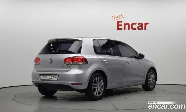 Volkswagen Golf 2010 2.0 АКПП, миниатюра 2 Volkswagen Golf 2010 2.0 АКПП, миниатюра 2