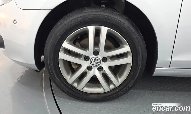 Volkswagen Golf 2010 2.0 АКПП, миниатюра 5 Volkswagen Golf 2010 2.0 АКПП, миниатюра 5