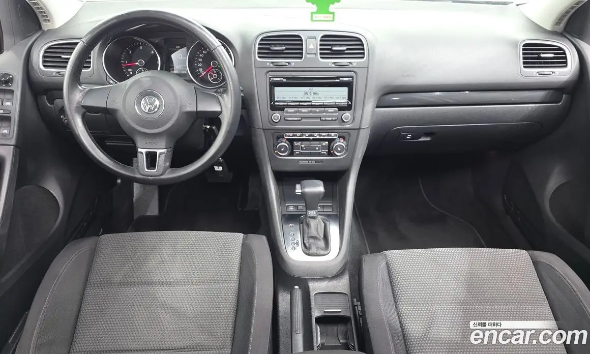 Volkswagen Golf 2010 2.0 АКПП, фото 7 Volkswagen Golf 2010 2.0 АКПП, фото 7