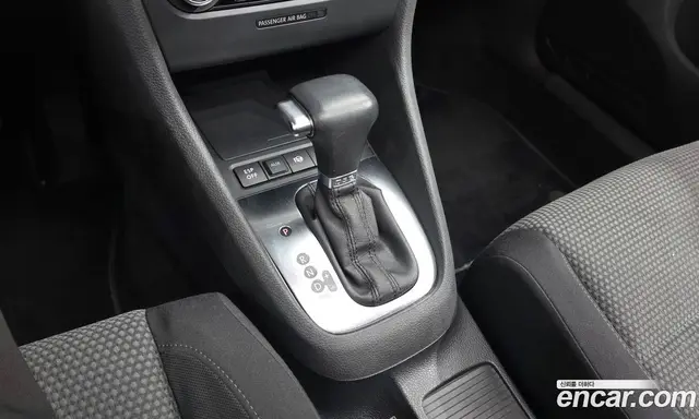 Volkswagen Golf 2010 2.0 АКПП, миниатюра 9 Volkswagen Golf 2010 2.0 АКПП, миниатюра 9