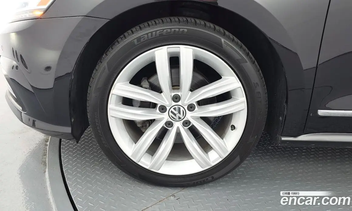 Volkswagen Passat 2018 2.0 АКПП, фото 5