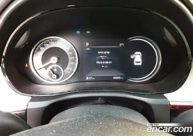 Genesis GV70 2023 2.5 АКПП, миниатюра 7