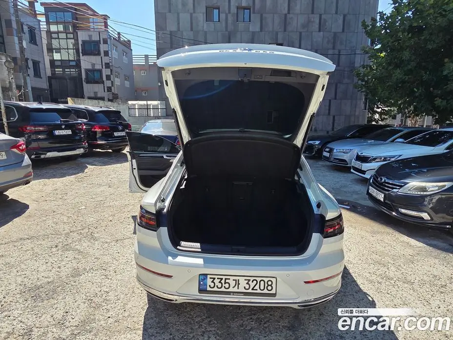 Volkswagen Arteon 2023 2.0 АКПП, фото 19