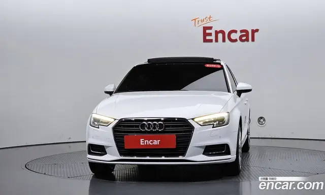 Audi A3 2018 2.0 АКПП, миниатюра 2