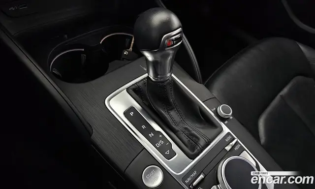 Audi A3 2018 2.0 АКПП, миниатюра 11