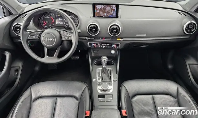 Audi A3 2018 2.0 АКПП, миниатюра 9