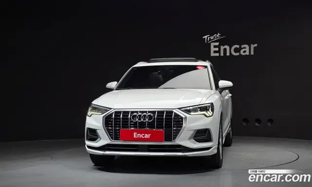 Audi Q3 2020 2.0 АКПП, миниатюра 3