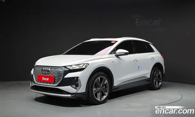Audi Q4 e-tron, 2023, 85 489 км