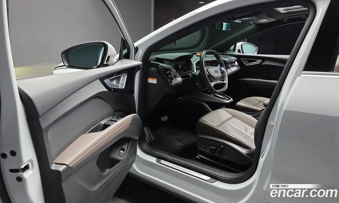 Audi Q4 e-tron 2023 0.2 АКПП, фото 13