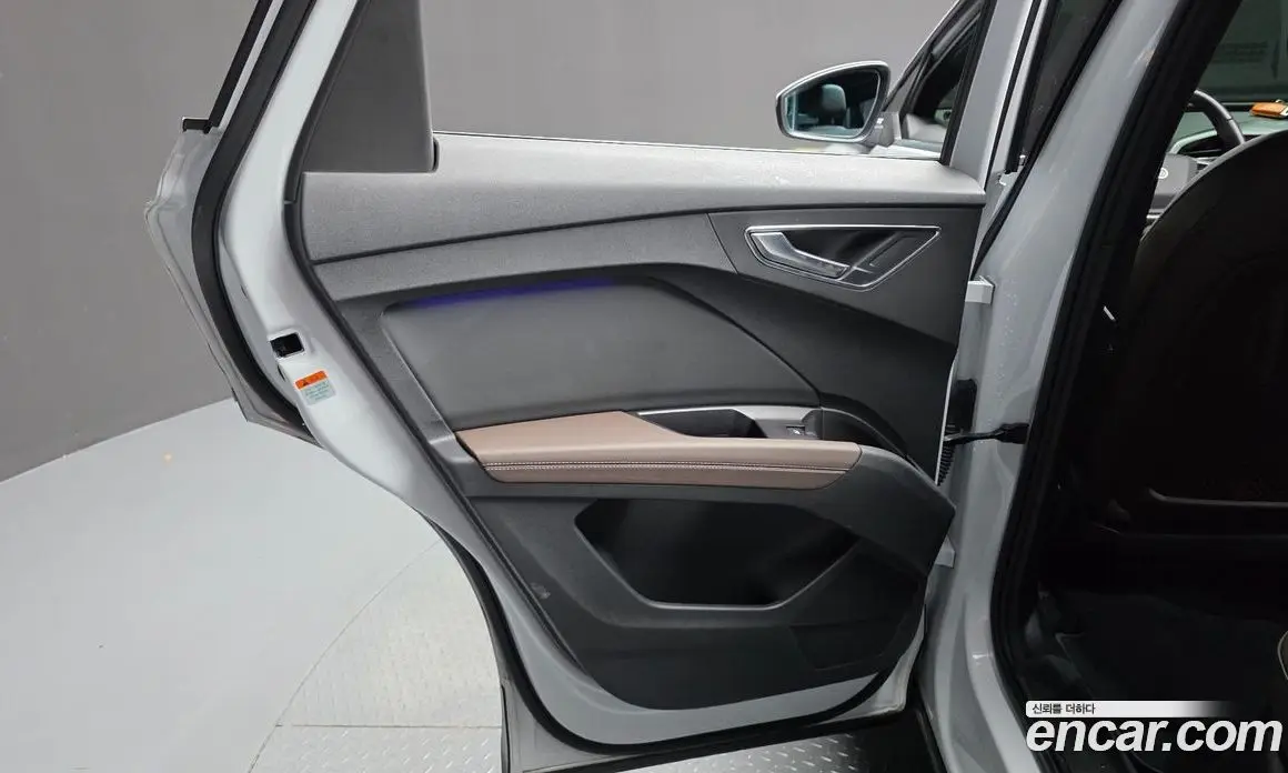 Audi Q4 e-tron 2023 0.2 АКПП, фото 15