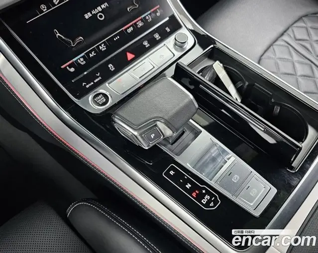 Audi Q8 2023 3.0 АКПП, миниатюра 9