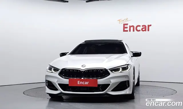 BMW 8 серия 2023 4.4 АКПП, миниатюра 3 BMW 8 серия 2023 4.4 АКПП, миниатюра 3