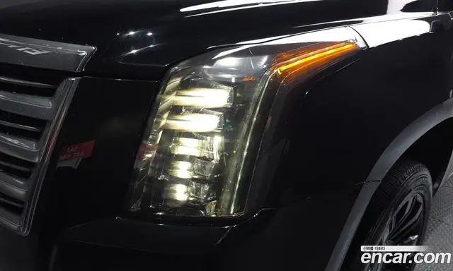 Cadillac Escalade 2020 6.2 АКПП, миниатюра 8