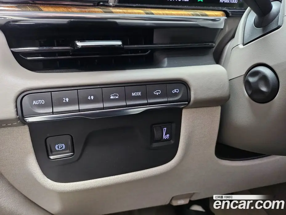 Cadillac Escalade 2022 6.2 АКПП, фото 11