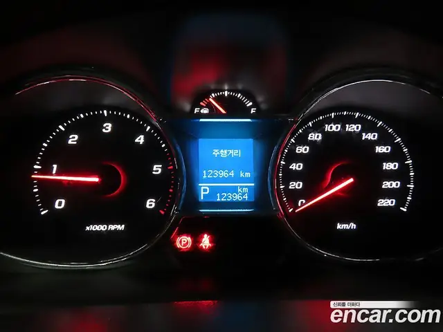 Chevrolet Captiva 2015 2.0 АКПП, миниатюра 8