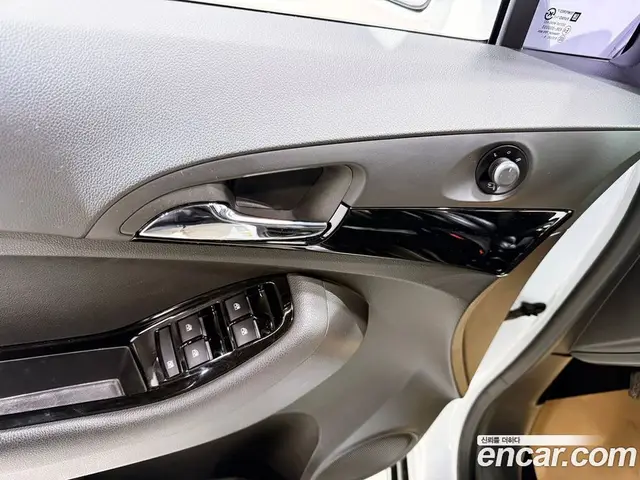 Chevrolet Orlando 2012 2.0 АКПП, миниатюра 10