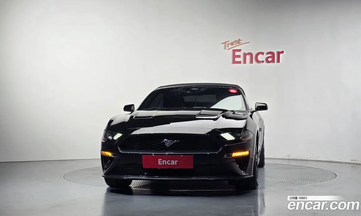 Ford Mustang 2021 2.3 АКПП, фото 3