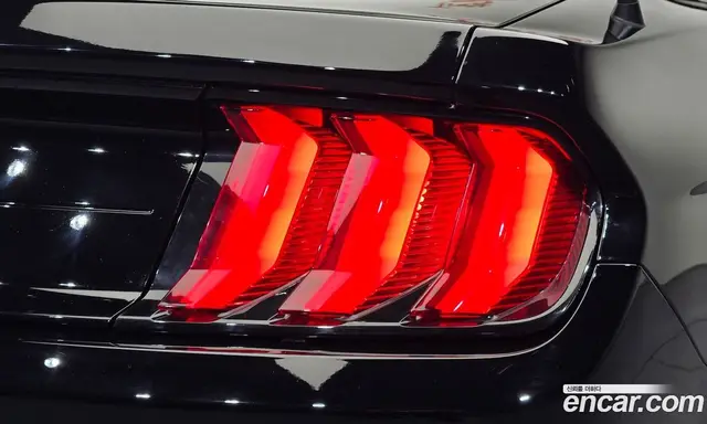 Ford Mustang 2021 2.3 АКПП, миниатюра 9