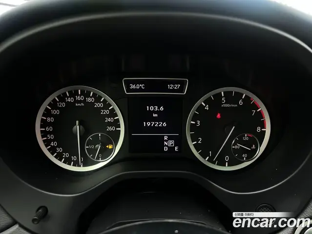 Infiniti Q30 2017 2.0 АКПП, миниатюра 8
