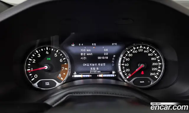 Jeep Renegade 2022 1.3 АКПП, миниатюра 11 Jeep Renegade 2022 1.3 АКПП, миниатюра 11