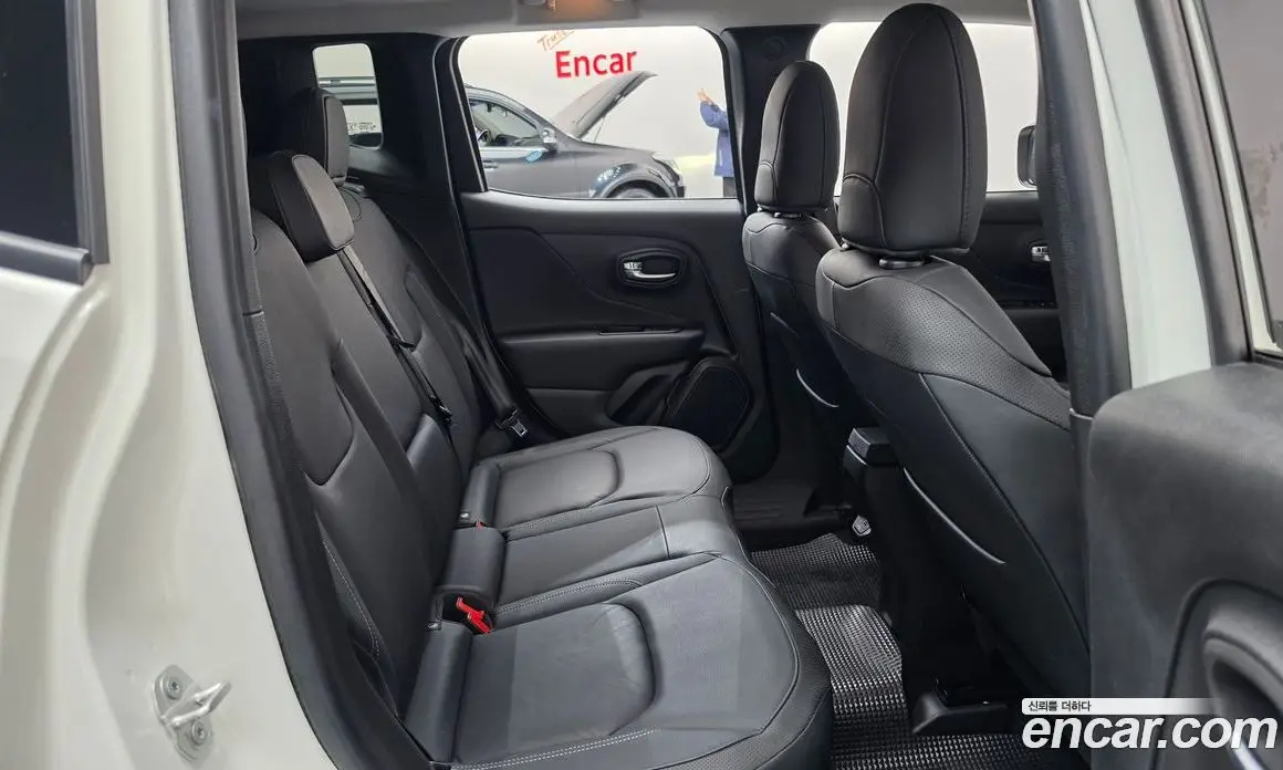 Jeep Renegade 2022 1.3 АКПП, фото 17 Jeep Renegade 2022 1.3 АКПП, фото 17