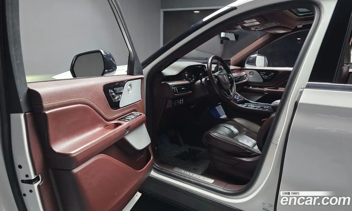 Lincoln Aviator 2023 3.0 АКПП, фото 13