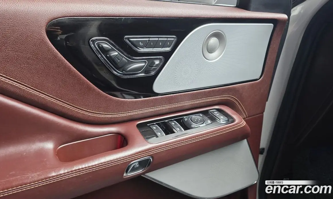Lincoln Aviator 2023 3.0 АКПП, фото 14
