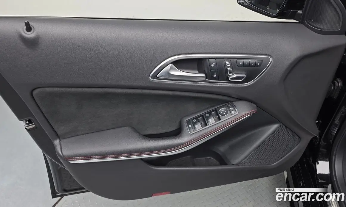 Mercedes-Benz A-Class 2018 1.6 АКПП, фото 14