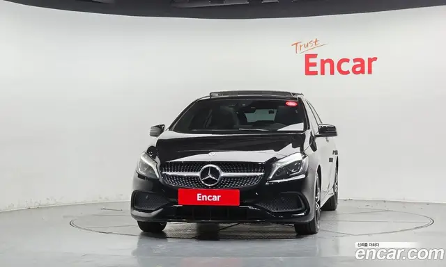 Mercedes-Benz A-Class 2018 1.6 АКПП, миниатюра 3