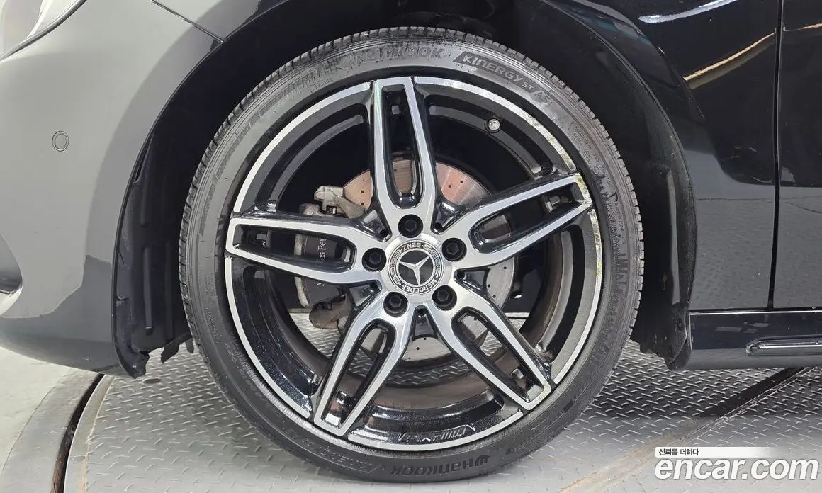 Mercedes-Benz A-Class 2018 1.6 АКПП, фото 5