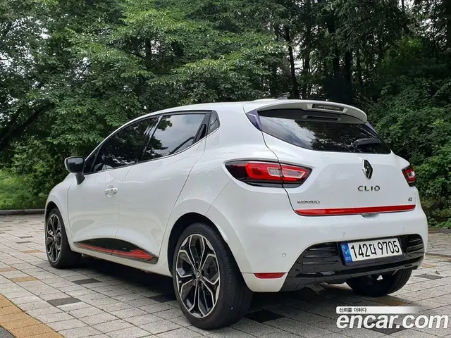 Renault (Samsung) Clio 2018 1.5 АКПП, миниатюра 2