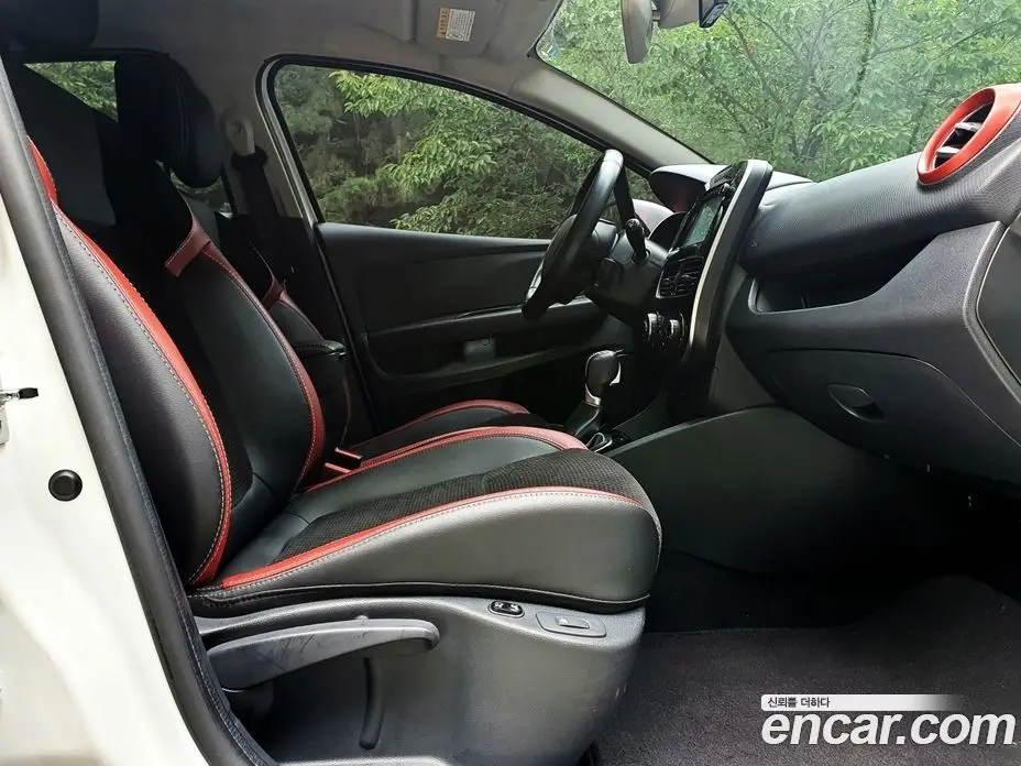 Renault (Samsung) Clio 2018 1.5 АКПП, фото 6