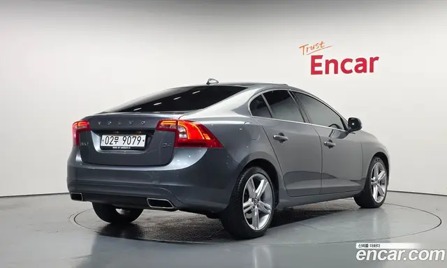 Volvo S60 2018 2.0 АКПП, миниатюра 2 Volvo S60 2018 2.0 АКПП, миниатюра 2