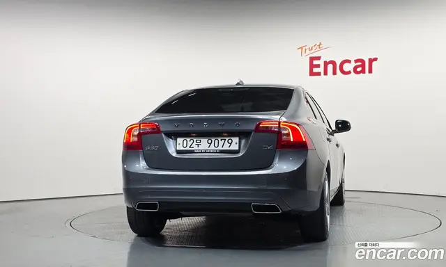 Volvo S60 2018 2.0 АКПП, миниатюра 4 Volvo S60 2018 2.0 АКПП, миниатюра 4