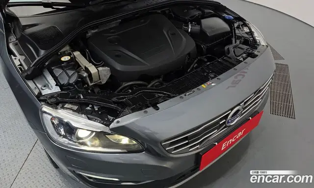 Volvo S60 2018 2.0 АКПП, миниатюра 6 Volvo S60 2018 2.0 АКПП, миниатюра 6