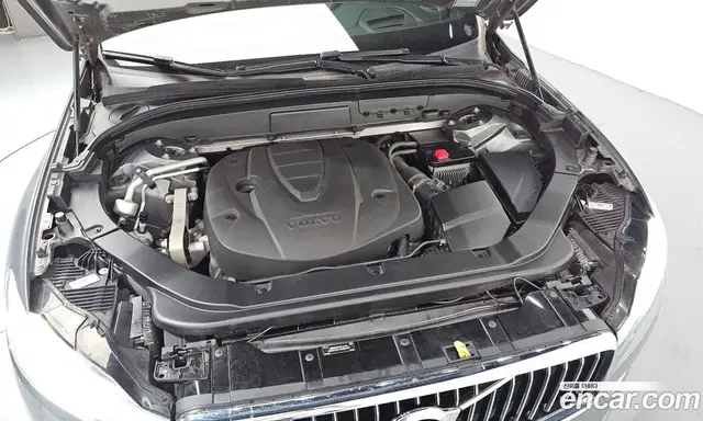 Volvo XC60 2019 2.0 АКПП, миниатюра 6 Volvo XC60 2019 2.0 АКПП, миниатюра 6