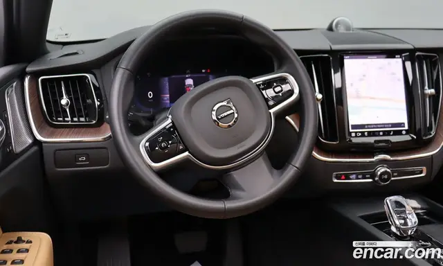 Volvo XC60 2024 2.0 АКПП, миниатюра 12
