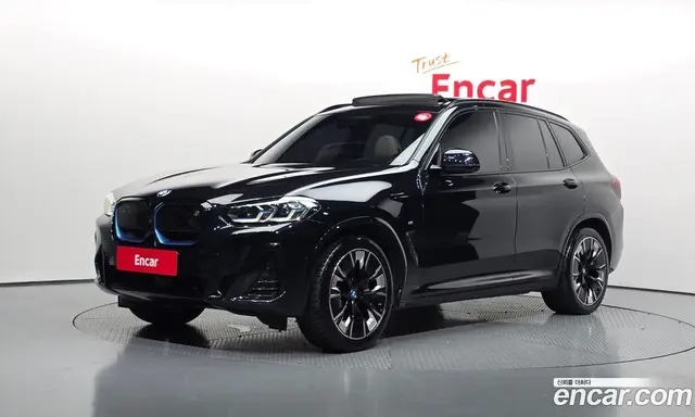 BMW iX3, 2024, 67 402 км