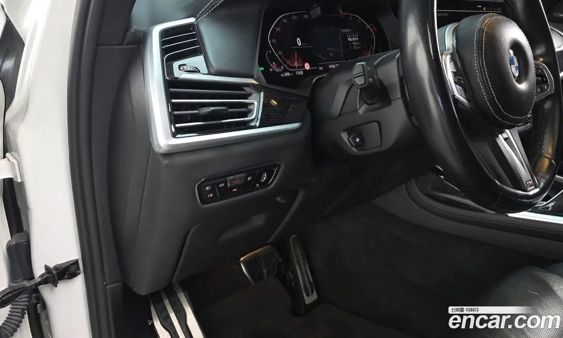 BMW X7 2021 3.0 АКПП, фото 13