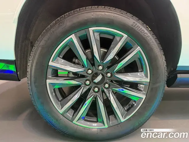 Cadillac Escalade 2023 6.2 АКПП, миниатюра 6