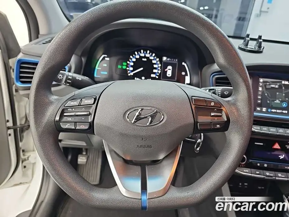 Hyundai Ioniq 2016 1.6 АКПП, фото 8