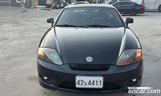 Hyundai Tuscani 2004 2.0 АКПП, миниатюра 3
