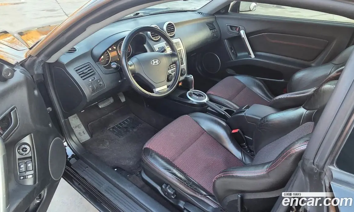 Hyundai Tuscani 2004 2.0 АКПП, фото 10