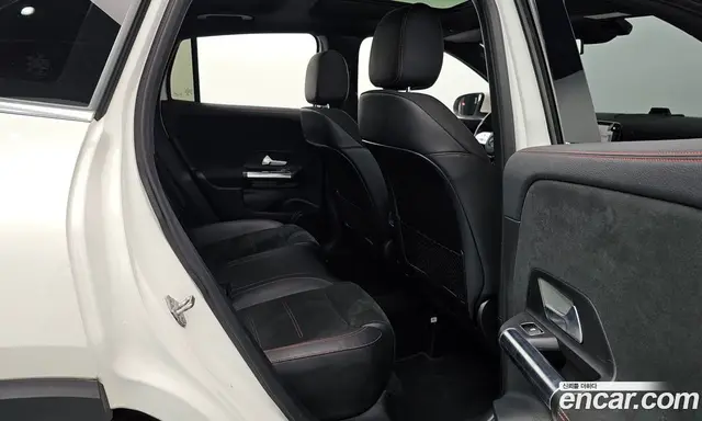 Mercedes-Benz GLA-Class 2020 2.0 АКПП, миниатюра 12