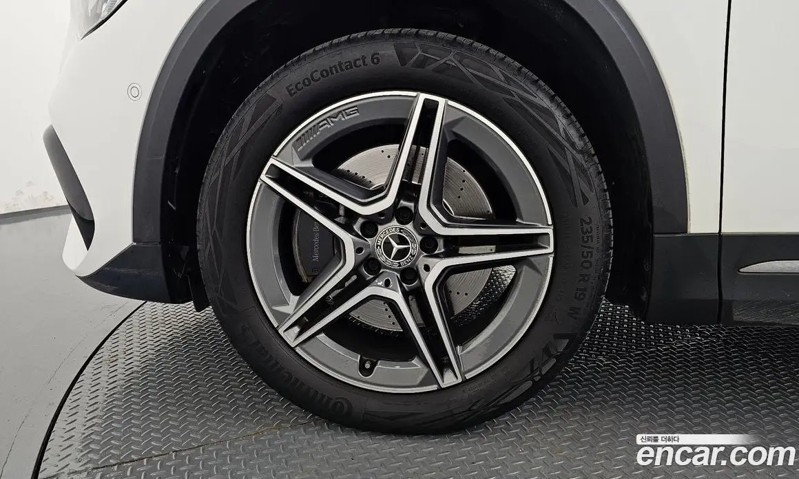 Mercedes-Benz GLA-Class 2020 2.0 АКПП, фото 5