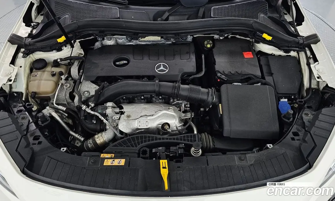 Mercedes-Benz GLA-Class 2020 2.0 АКПП, фото 6