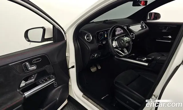 Mercedes-Benz GLA-Class 2020 2.0 АКПП, миниатюра 10