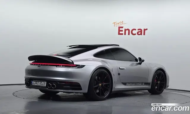Porsche 911, 2021, 47 737 км
