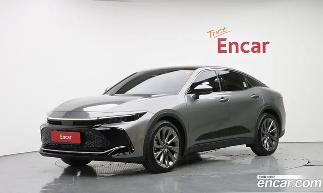 Toyota Crown, 2024, 17 234 км