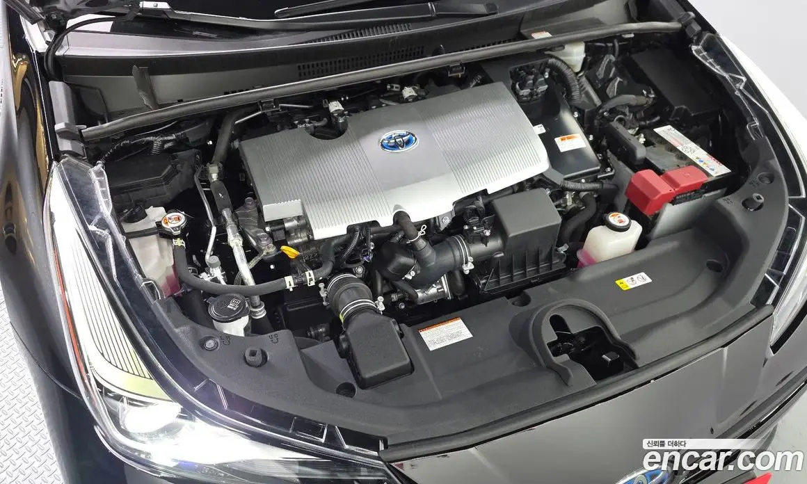 Toyota Prius 2021 1.8 АКПП, фото 6